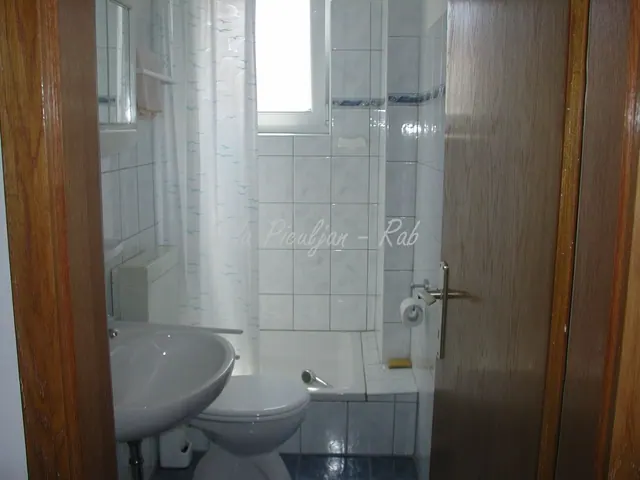 Apartment 4 — photo 4