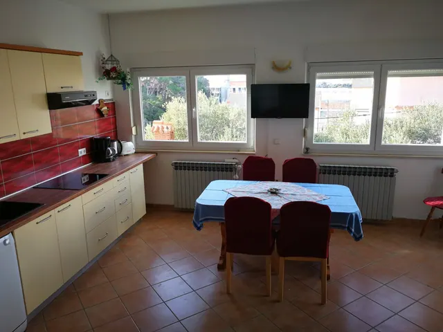 Apartment 5 — photo 11